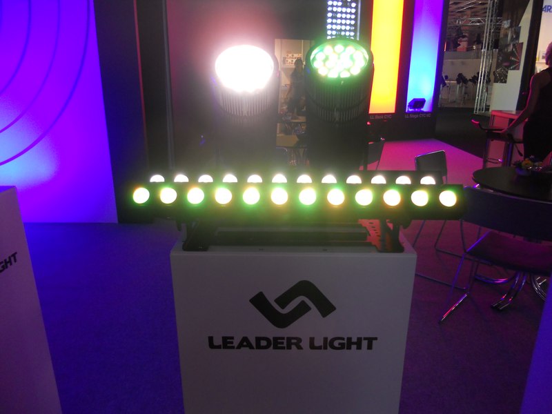 LEADER LIGHT on ShowTech 2013 17